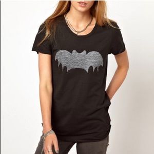 Zoe Karssen Bat Graphic Tee Extra Small Halloween T-shirt